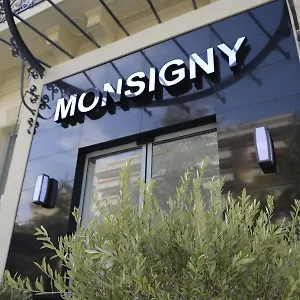 Hotel & Monsigny
